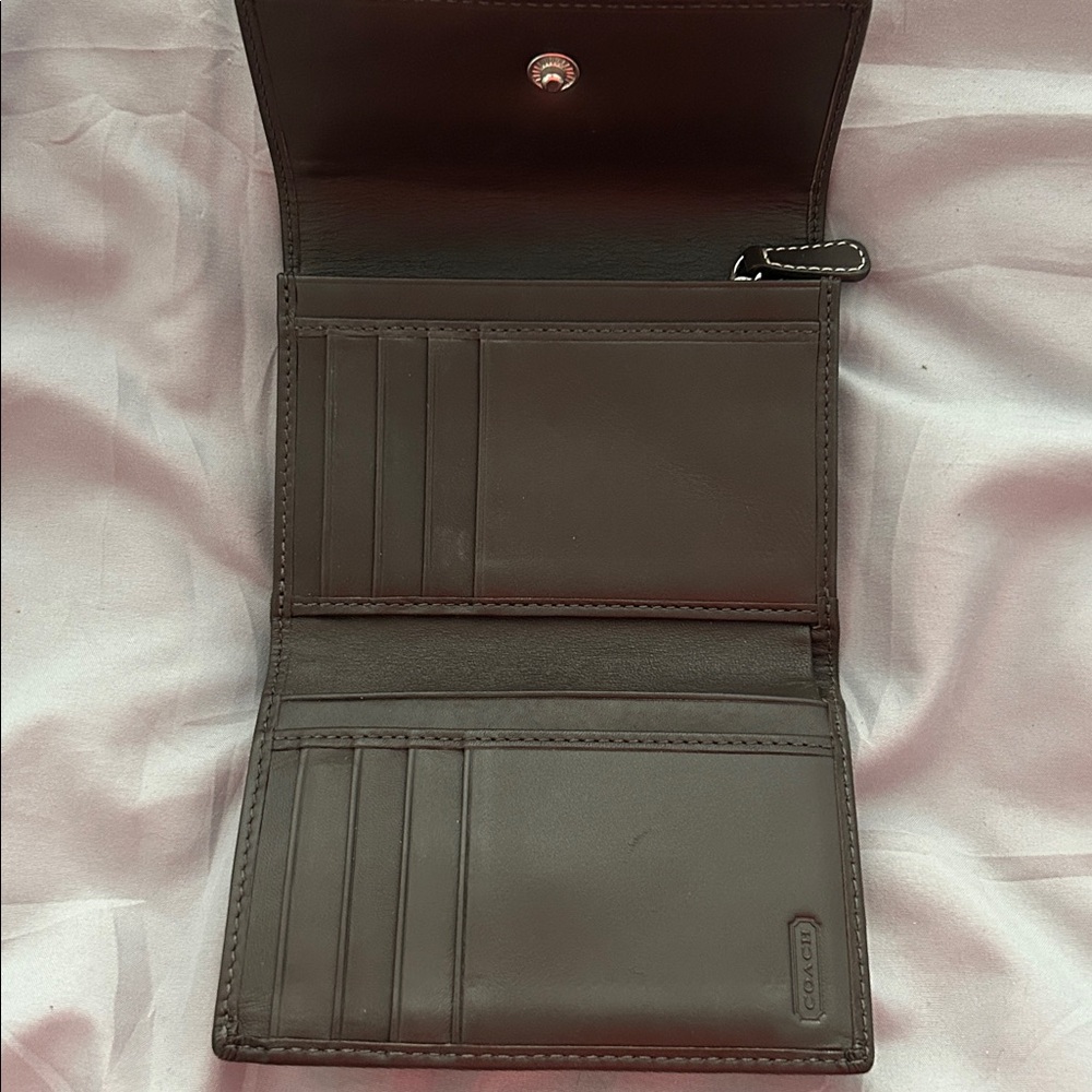 Coach Brown & Cream Signature wallet vintage - Picture 3 of 3